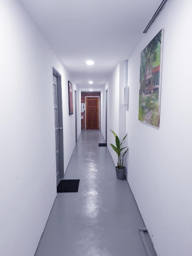 Albergue Dorm Master Padang Mat Sirat Exterior foto